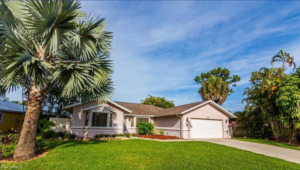 FOREST LAKES - Residential