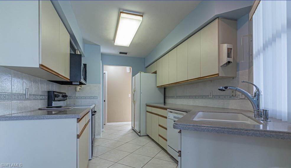 FOREST LAKES - Residential