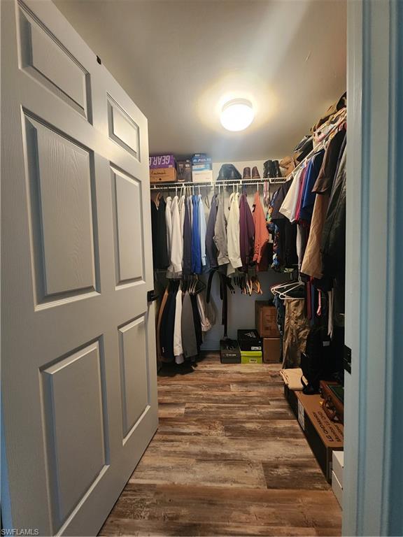 ISLES OF PORTO VISTA - Residential