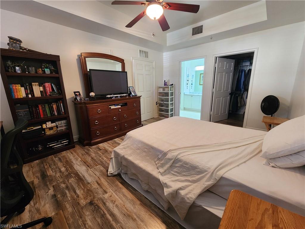 ISLES OF PORTO VISTA - Residential