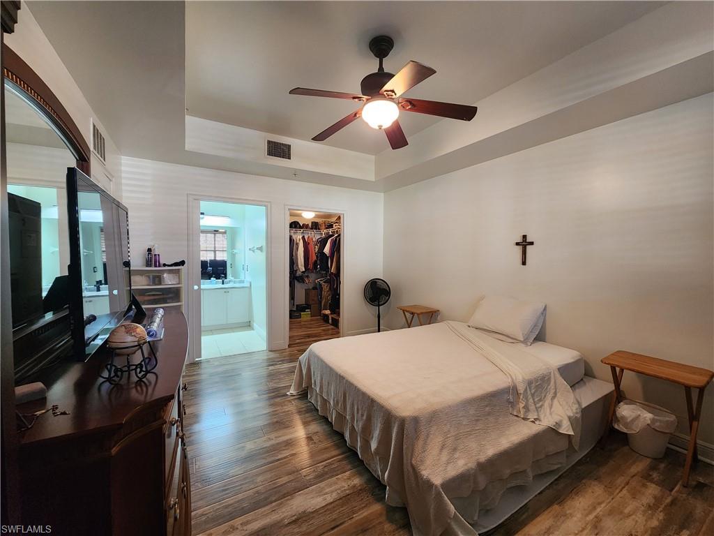 ISLES OF PORTO VISTA - Residential