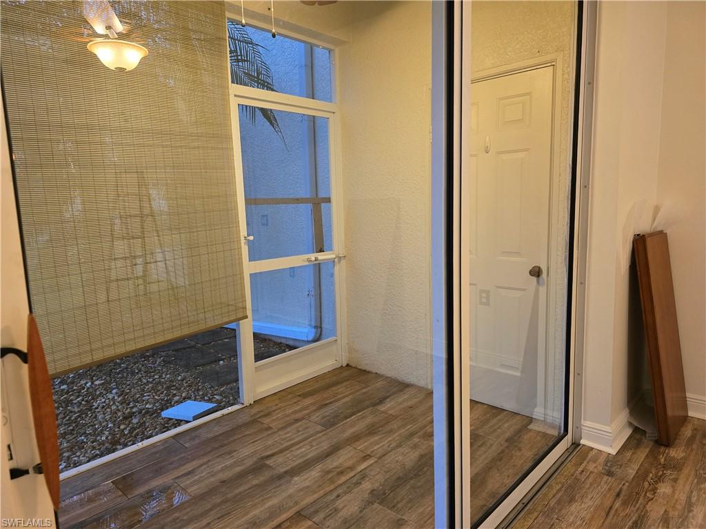 ISLES OF PORTO VISTA - Residential