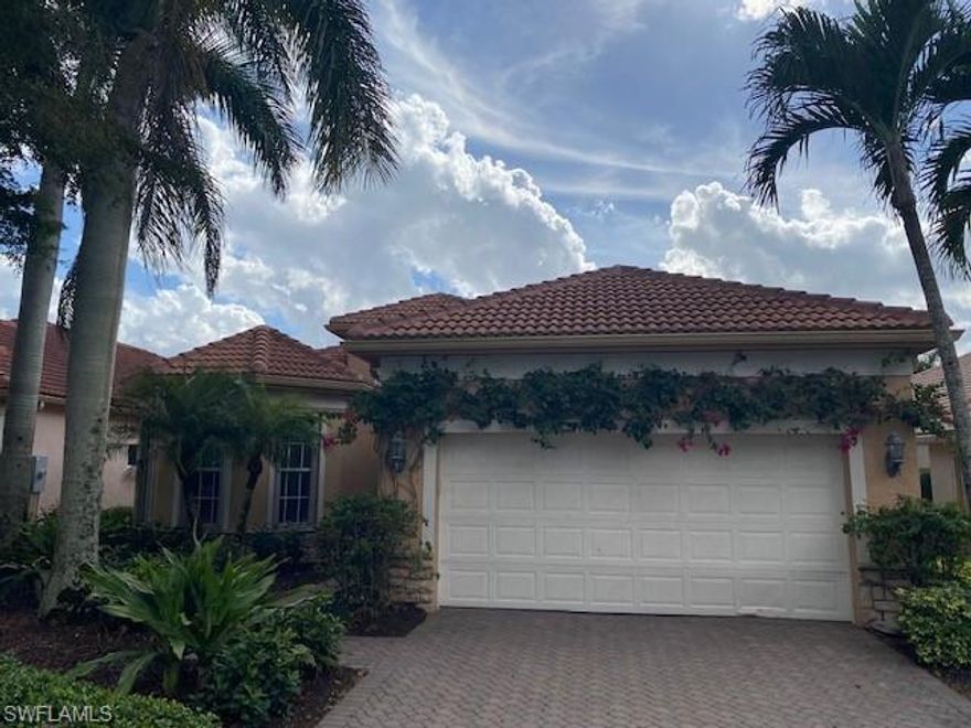 Great southern lake views await you from this Arther Rutenberg home. 3 bedroom, 2 bath with a den/office. New roof post irma, new air conditioner, accordion hurricane shutters and several other upgrades. Situated near all of Palmiras ammenities.