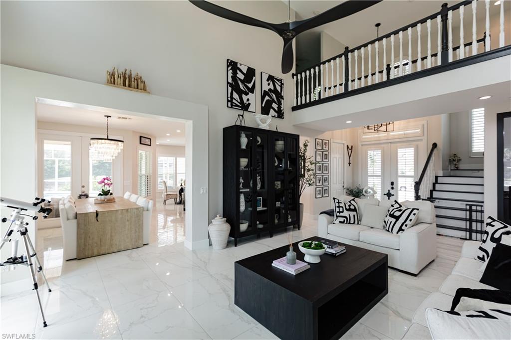 MARCO BEACH - Residential