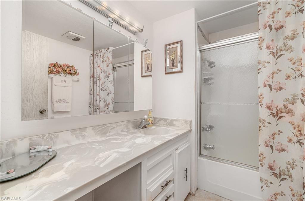 OAK PARK VILLAGE CO-OP INC - Residential