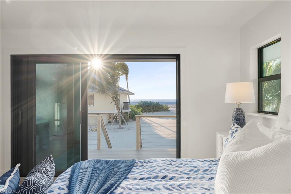 BEACH HOMES - Residential