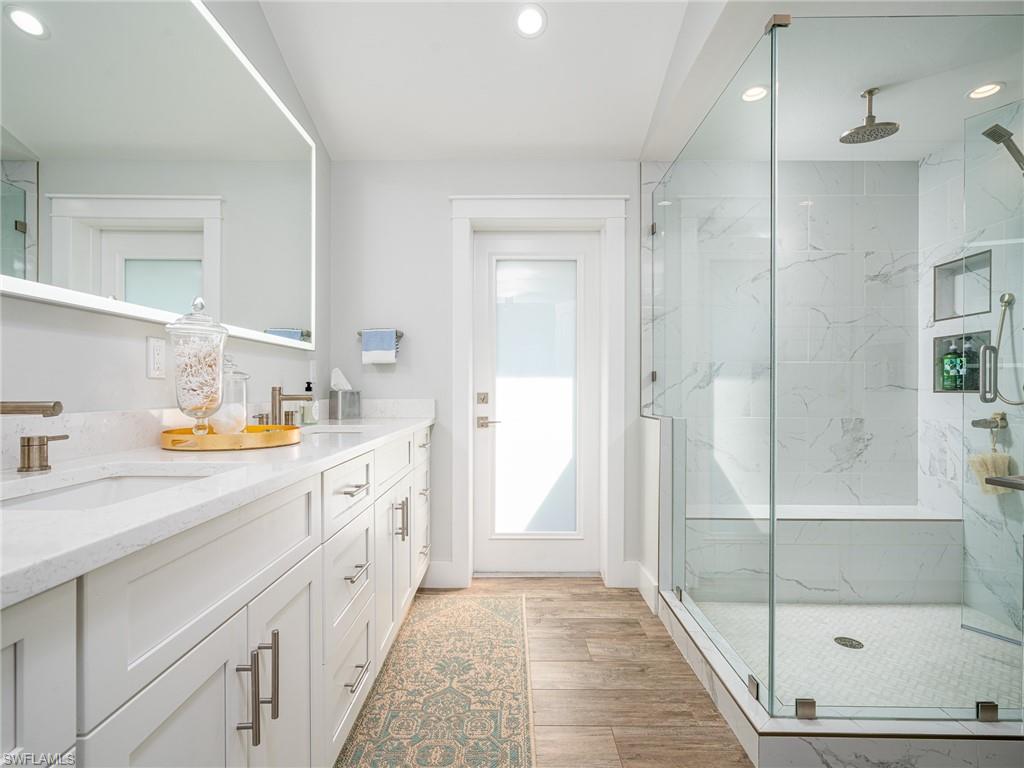 SHELL HARBOR - Residential