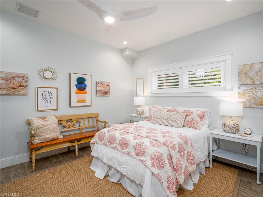 SHELL HARBOR - Residential