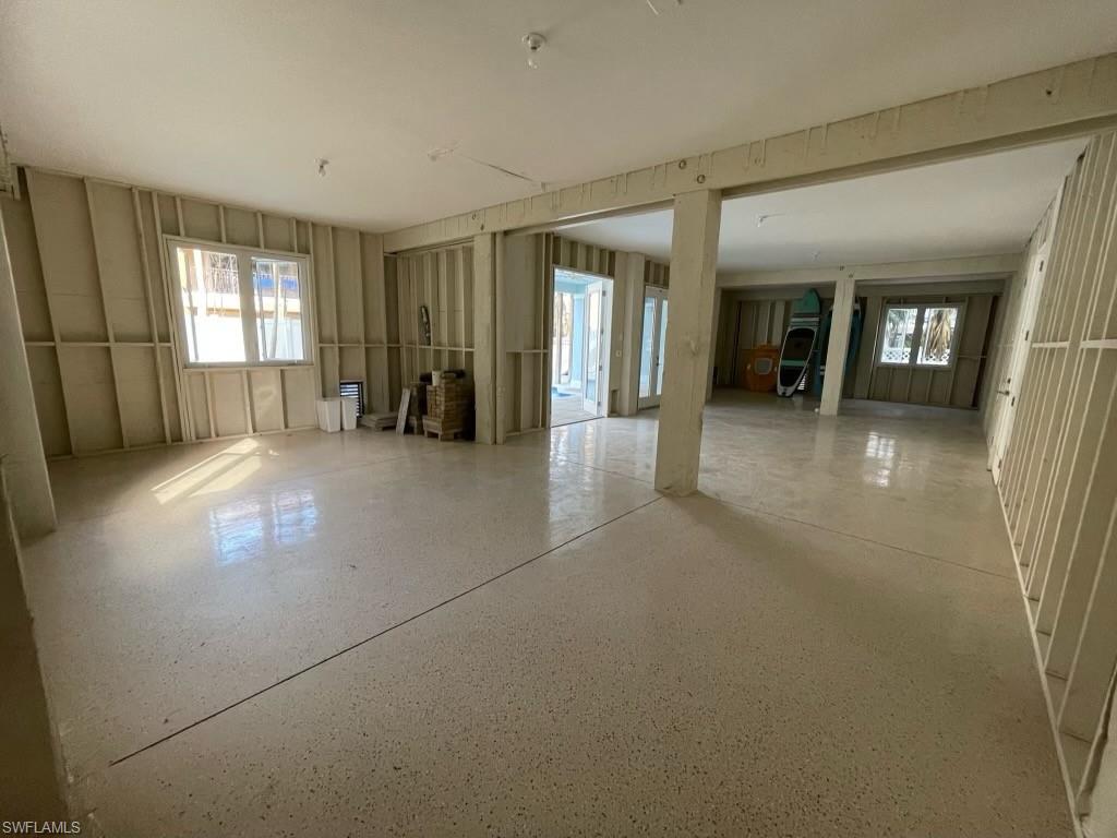 CAPTIVA BEACH - Residential