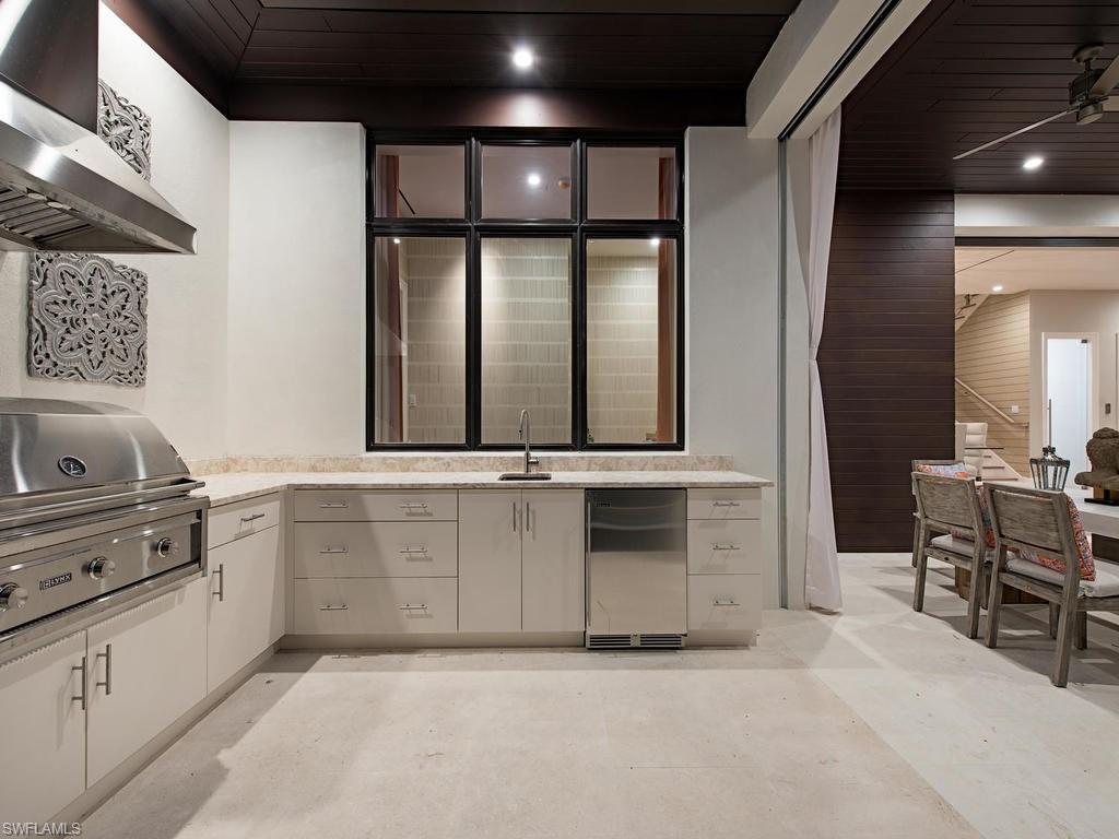 OLDE NAPLES - Residential