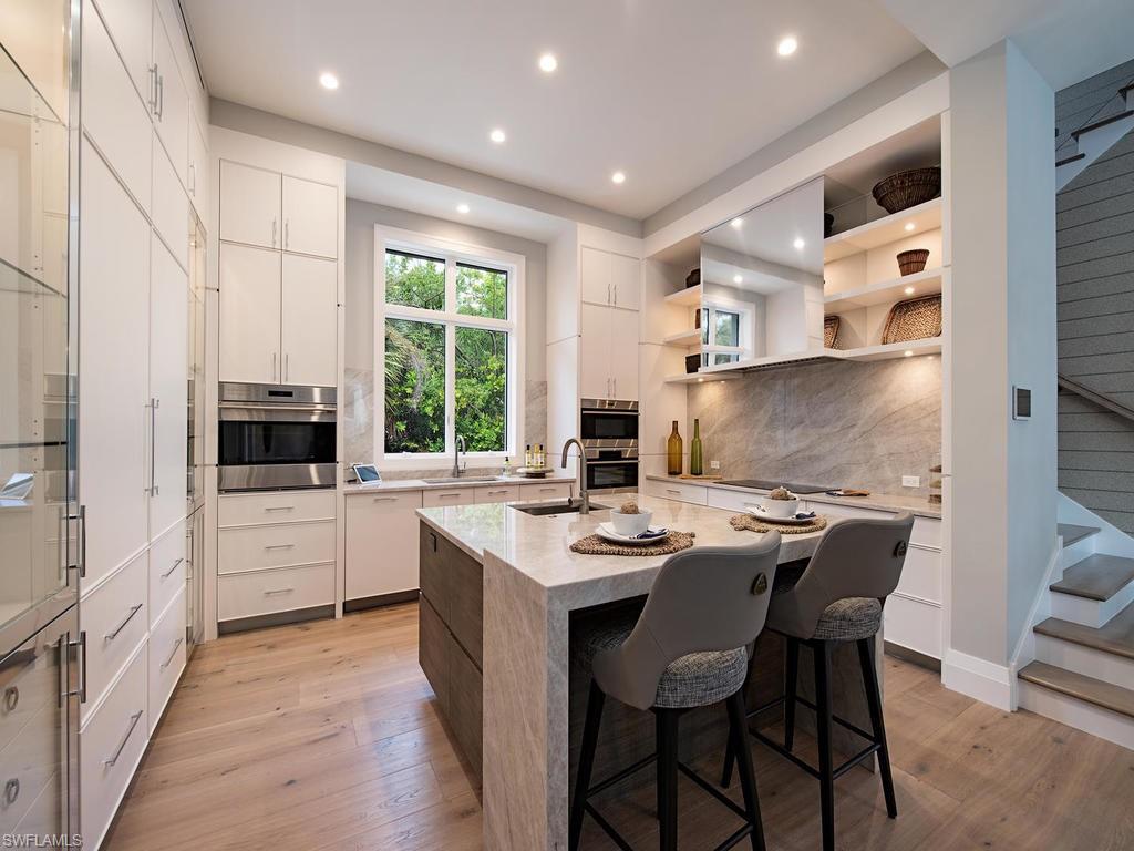 OLDE NAPLES - Residential