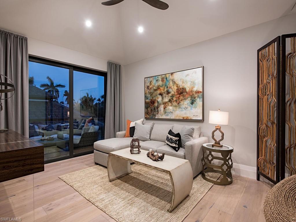 OLDE NAPLES - Residential