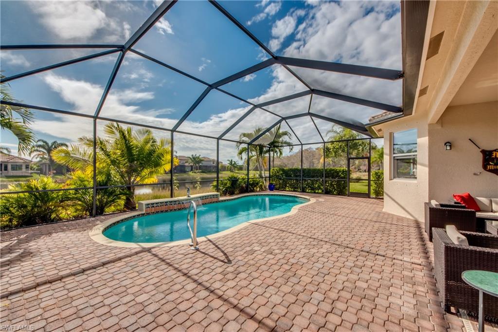 BOTANICA LAKES - Residential