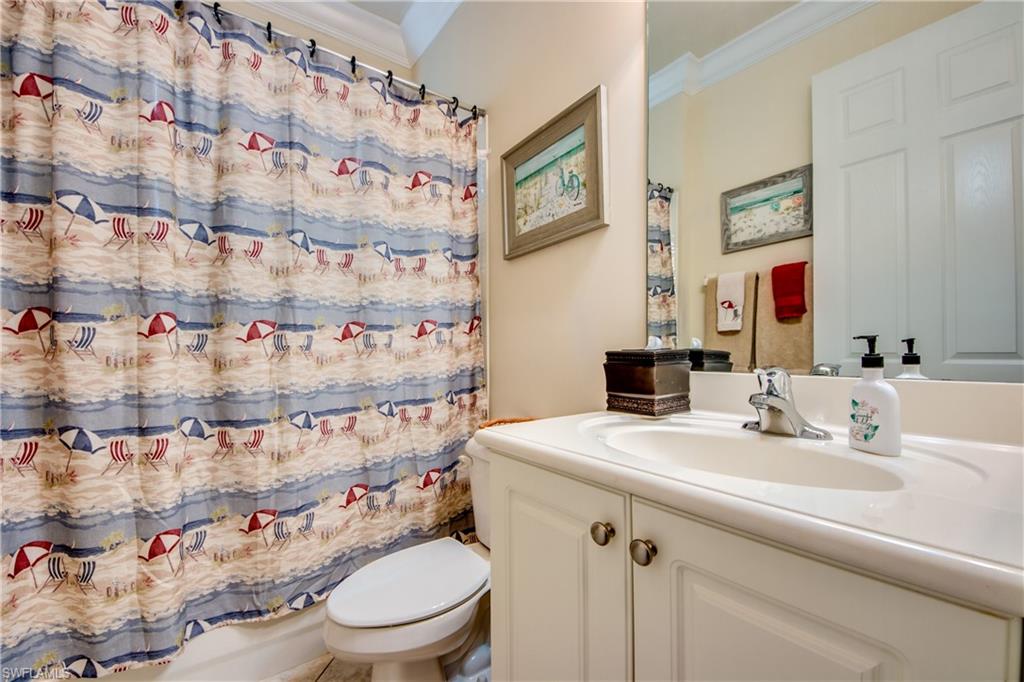 BOTANICA LAKES - Residential