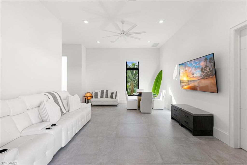 MARCO ISLAND - Residential