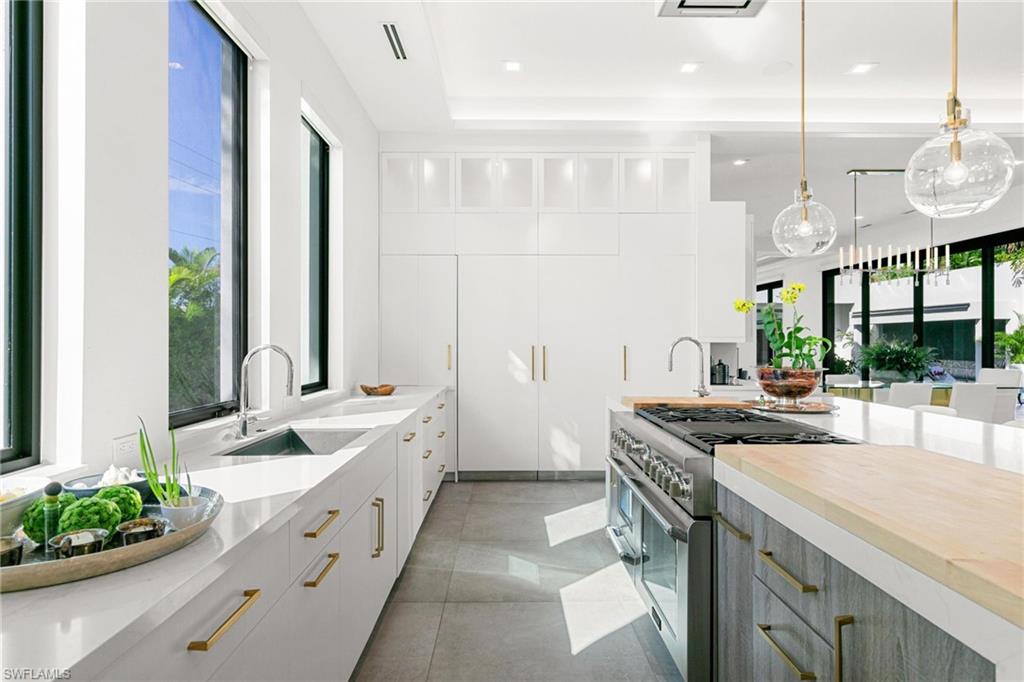 MARCO ISLAND - Residential