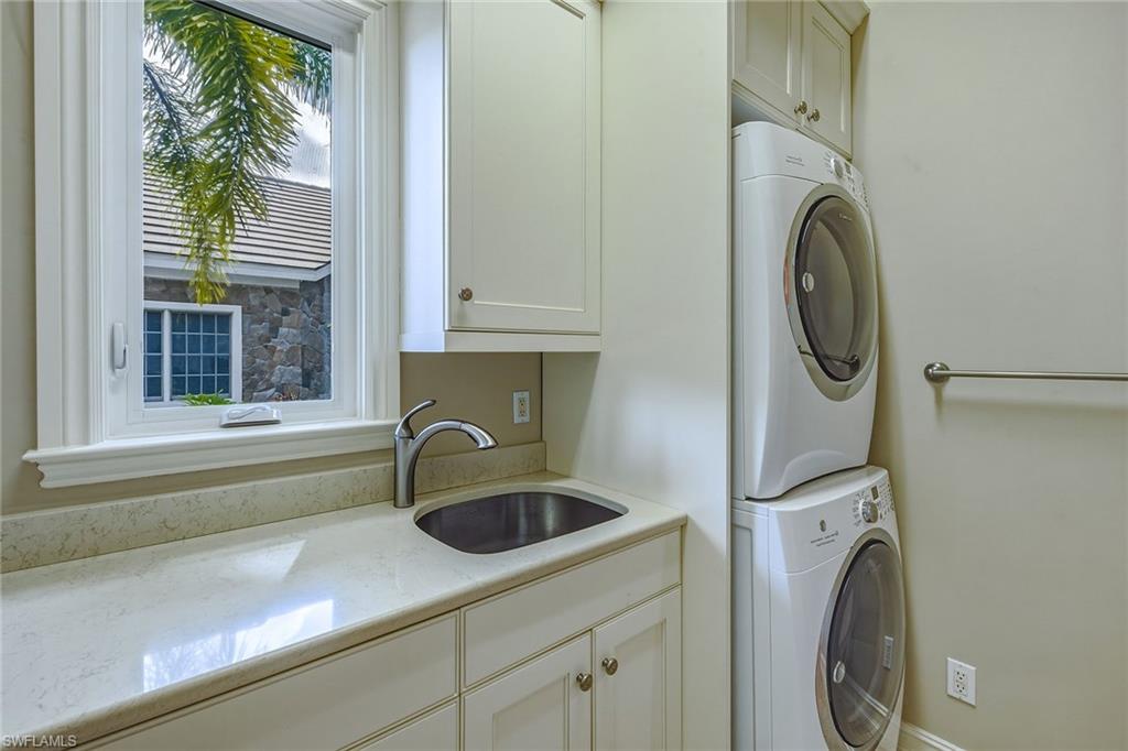 MALLARDS LANDING - Residential