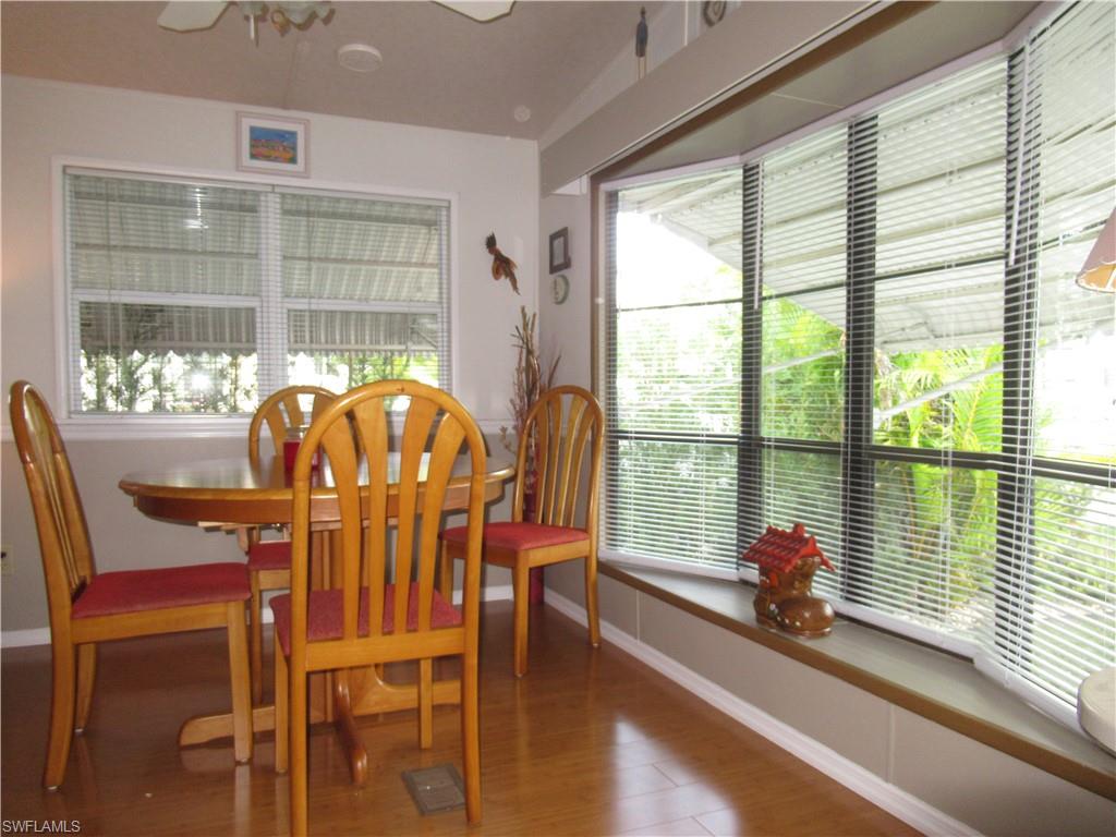 CORKSCREW WOODLANDS - Residential