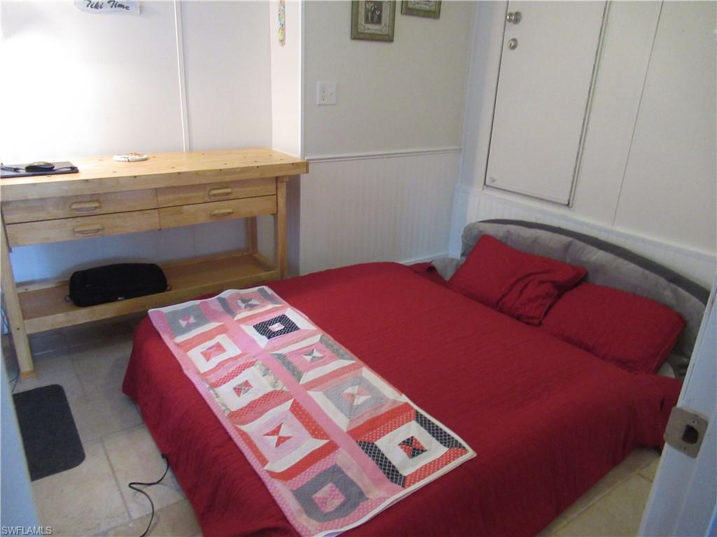 CORKSCREW WOODLANDS - Residential