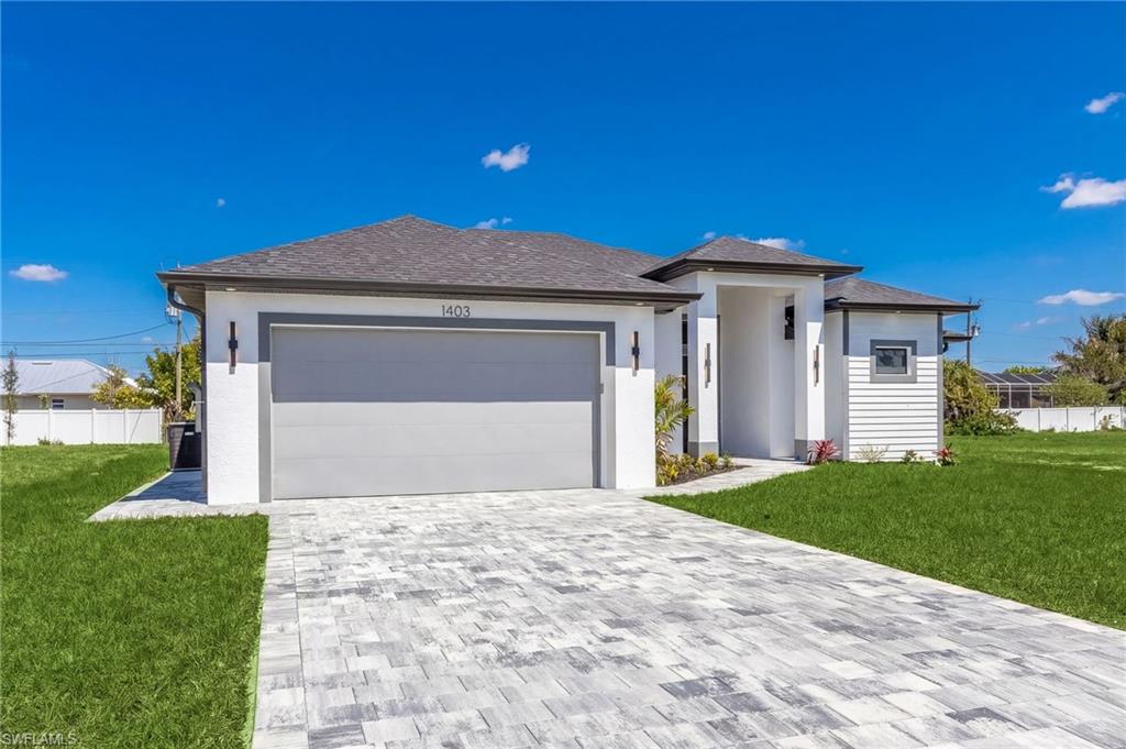 CAPE CORAL - Residential