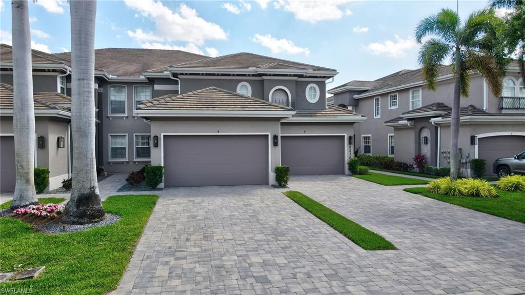 TRIANA - Residential