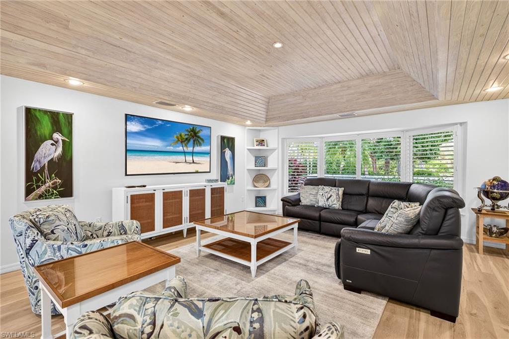 SHELL HARBOR - Residential