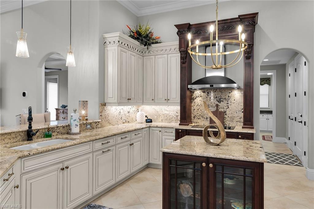 MARCO ISLAND - Residential