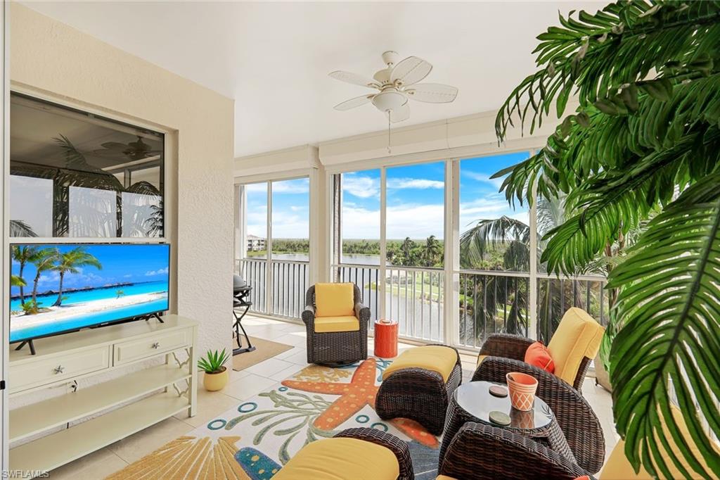 SUTTON WALK - Residential