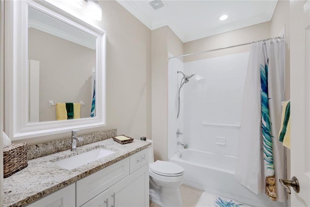 SUTTON WALK - Residential