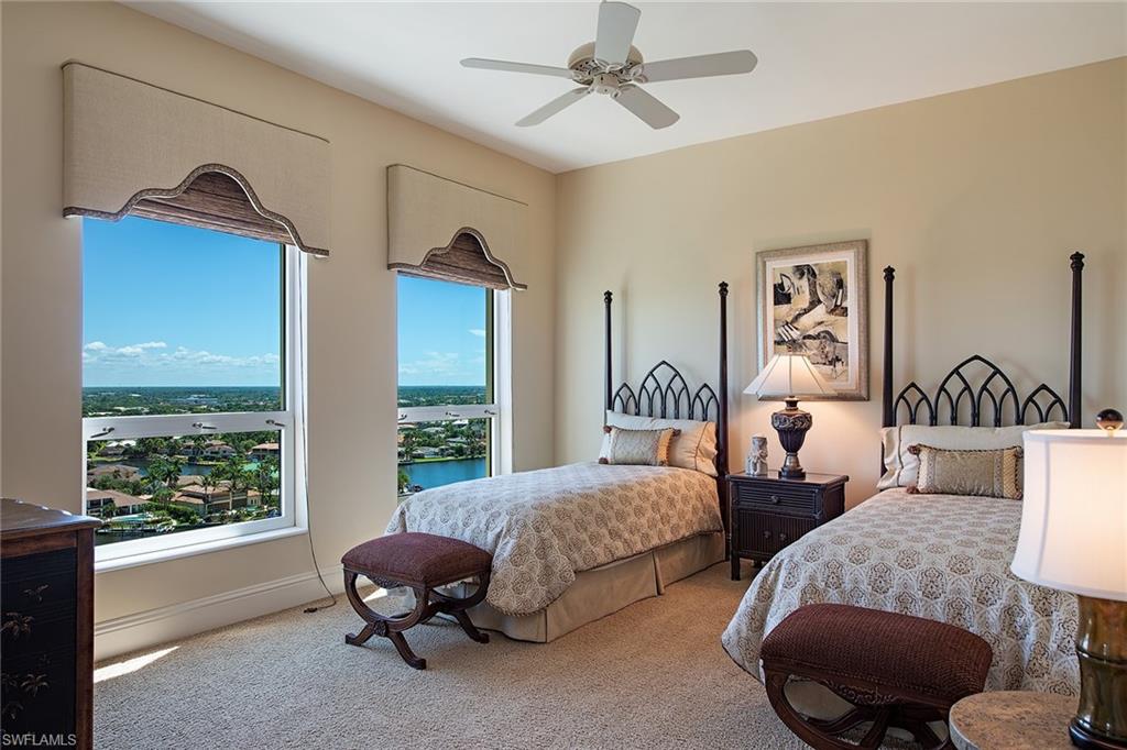 SEASONS AT NAPLES CAY - Residential