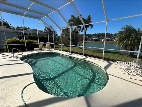 430 Crossfield CIR NAPLES FL 34104