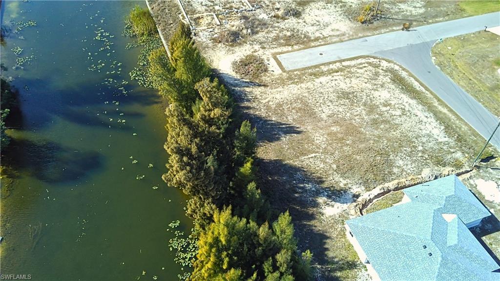 CAPE CORAL - Land