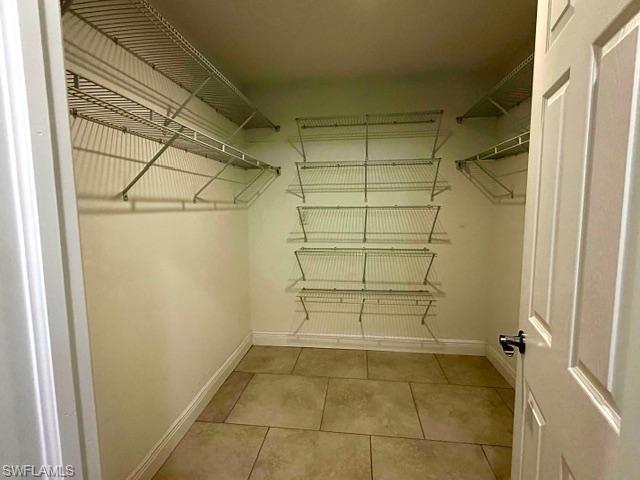 LONGBOAT VILLAGE - Residential