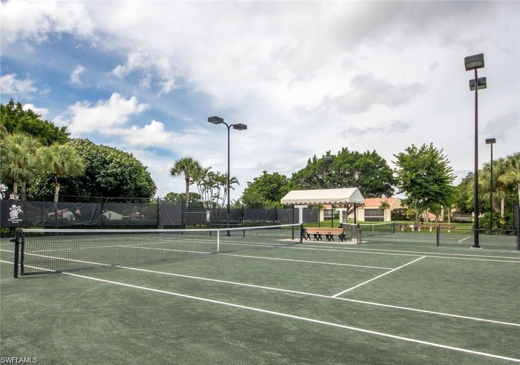 LONGBOAT VILLAGE - Residential