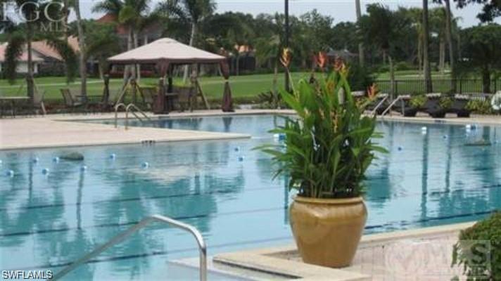 LONGBOAT VILLAGE - Residential