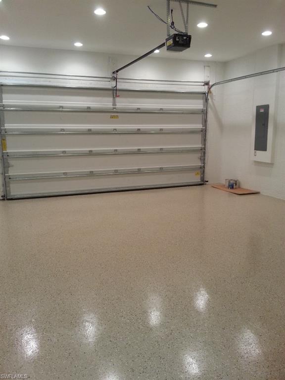 HAMPTON PARK - Residential