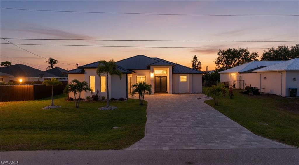 CAPE CORAL - Residential