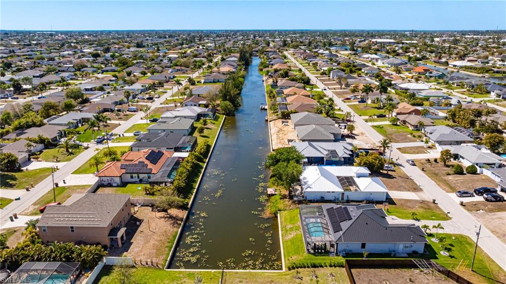 CAPE CORAL - Residential