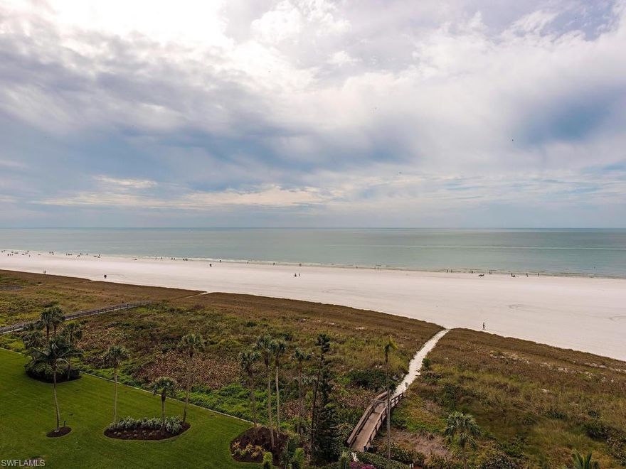 This 2 Bedroom, 2 Bath Condo in the prestigious Princess del Mar high rise is an amazing BUY! The southwestern view looks down upon our famous Marco Island beach, pool and outrageous Gulf of Mexico views! This unfurnished unit is ready for you to personalize! A large wrap around balcony for outdoor entertaining while you enjoy Marco's beautiful sunsets. The Princess Del Mar has fantastic amenities and is pet friendly.