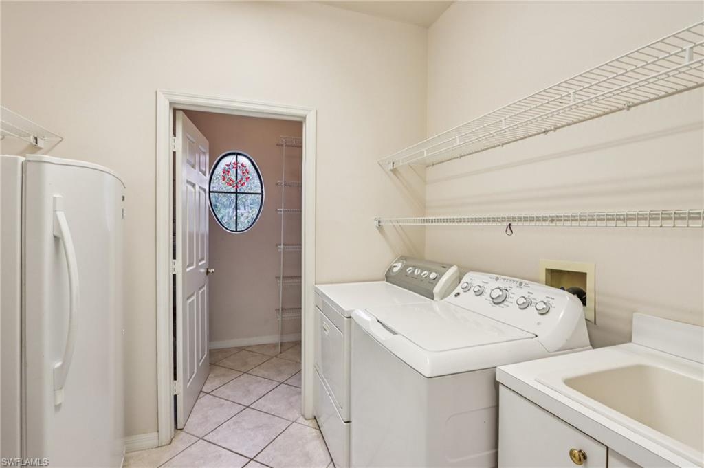 PEBBLEBROOKE LAKES - Residential