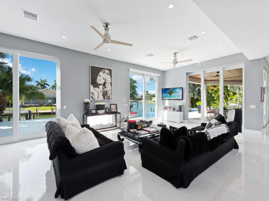 MARCO ISLAND - Residential