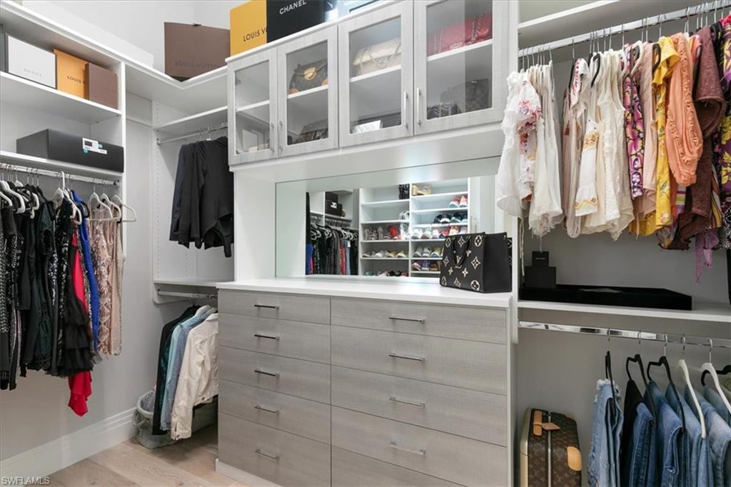 PARK PLACE - Residential