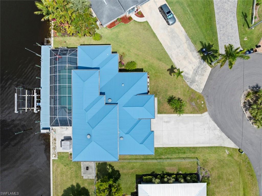 2107 Saint Croix AVE