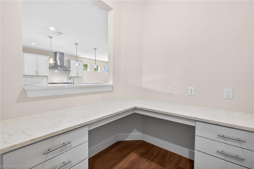 LAKE TIMBER - Residential