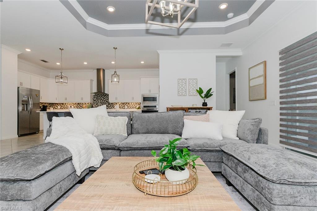 THE NATIONAL GOLF & COUNTRY CLUB AT AVE MARIA - Residential Lease