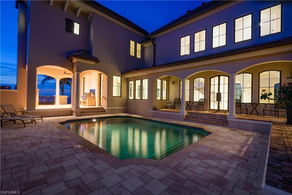 TWIN PALM ESTATES - Residential