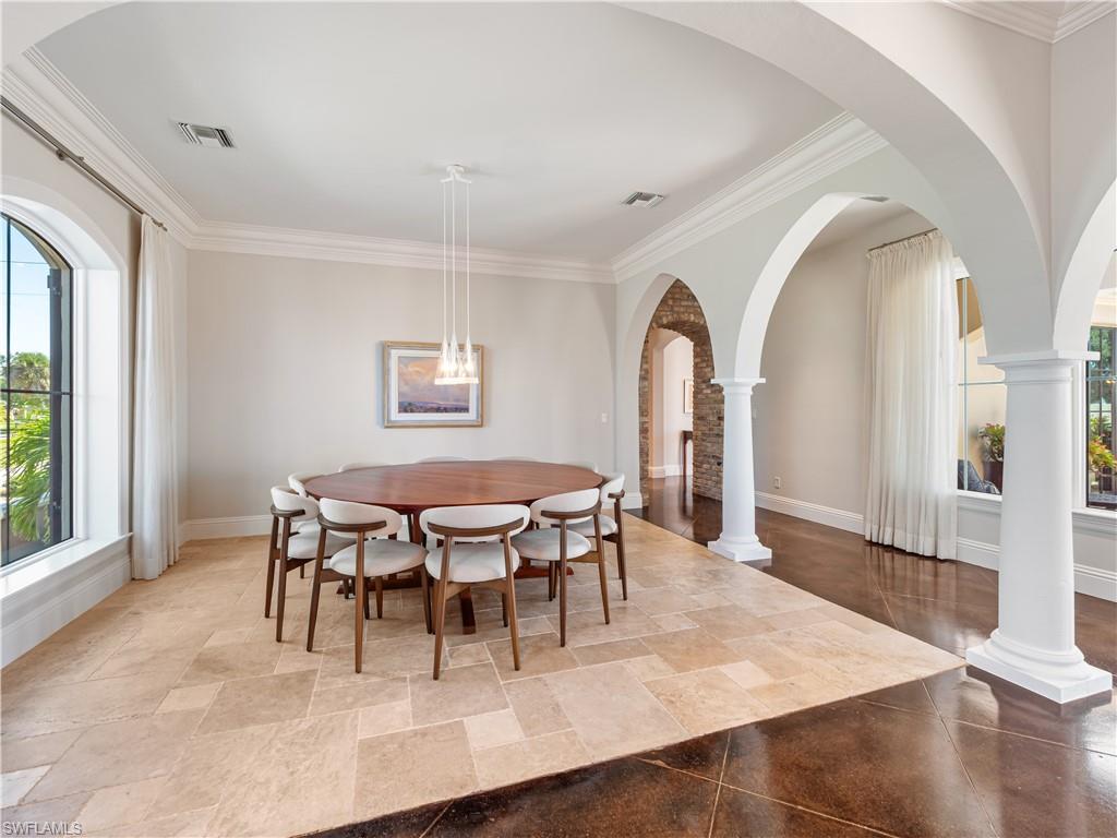 TWIN PALM ESTATES - Residential