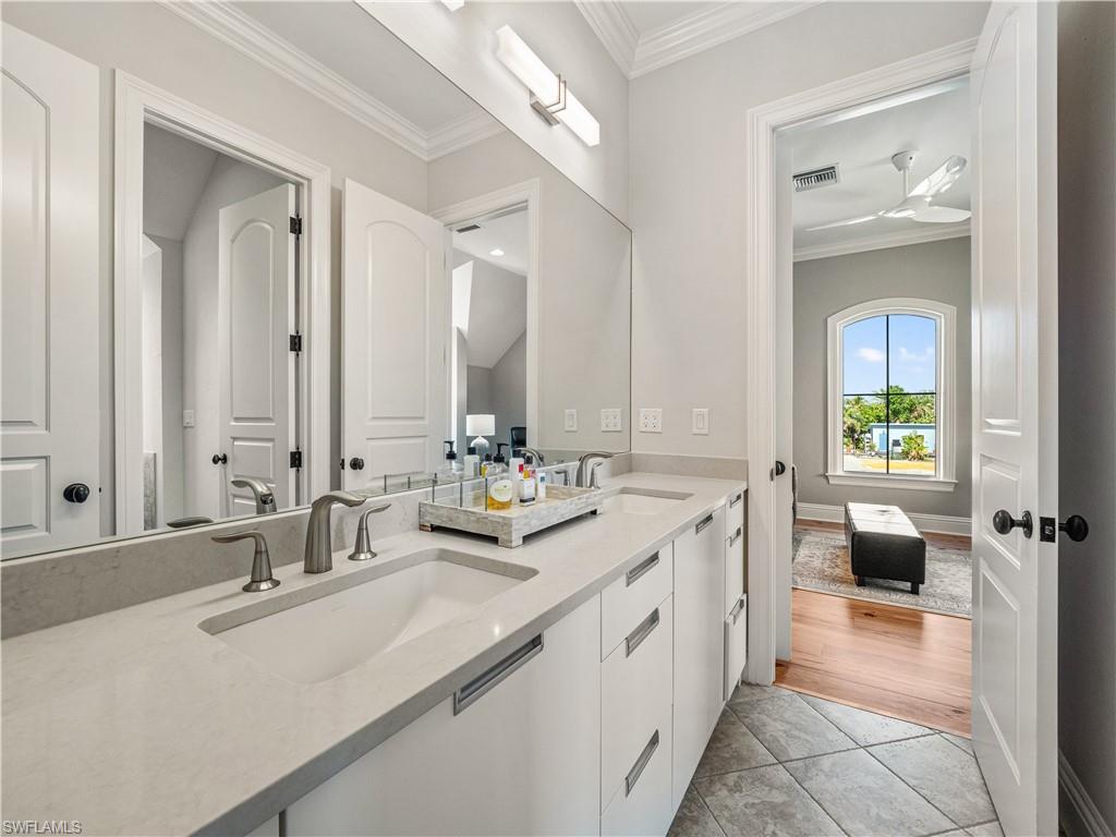 TWIN PALM ESTATES - Residential