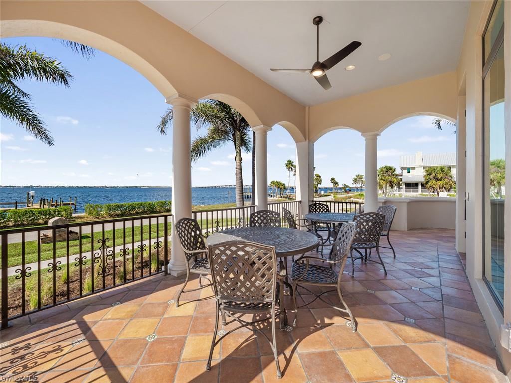 TWIN PALM ESTATES - Residential