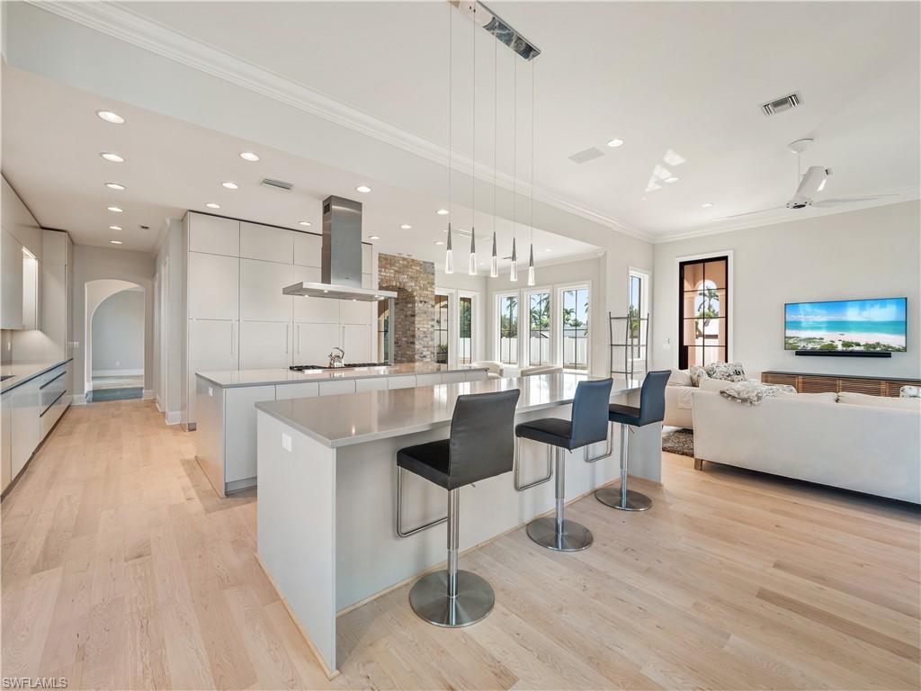 TWIN PALM ESTATES - Residential